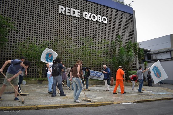Morrendo pelo saldo: Rede Globo, cultura e literatura
